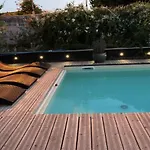 Vakantiehuis Clara, 600m De La Mer, Piscine
