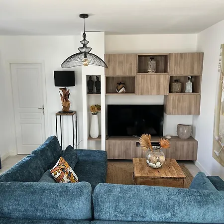 Clara, 600m De La Mer, Piscine *